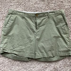 Old Navy army green shorts